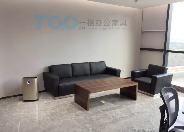 皮质办公沙发.jpg 皮质办公沙发.jpg