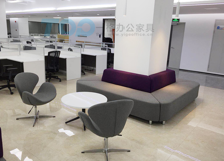 布艺办公沙发.jpg 布艺办公沙发.jpg