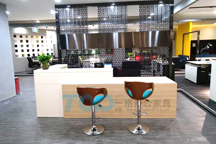 展厅现场前台.jpg 展厅现场前台.jpg