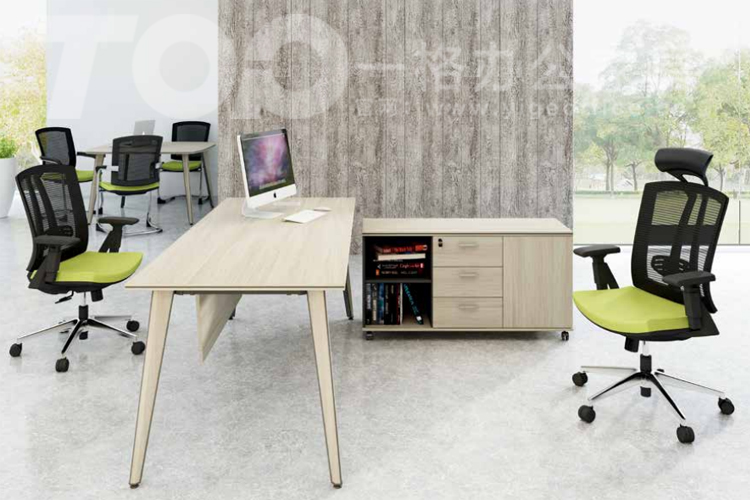 CM60主管桌2000X900X750.jpg CM60主管桌2000X900X750.jpg