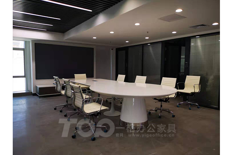 烤漆会议桌.jpg 烤漆会议桌.jpg