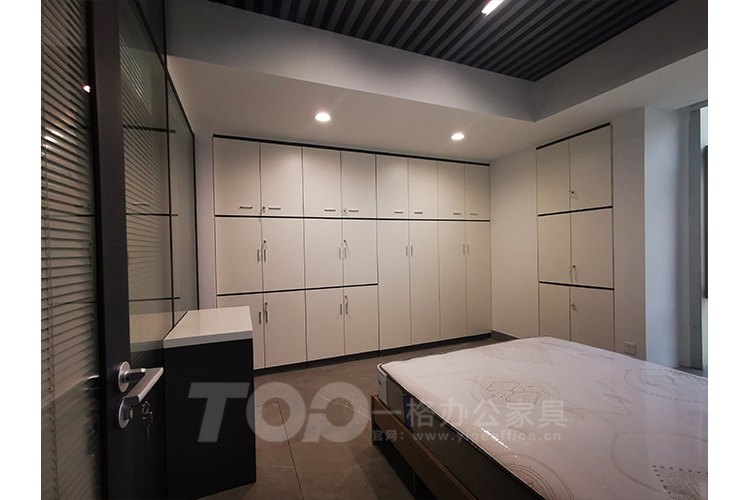 休闲室.jpg 休闲室.jpg