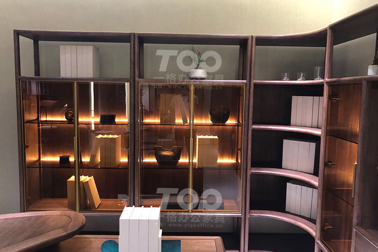 智能实木文件柜.jpg 智能实木文件柜.jpg