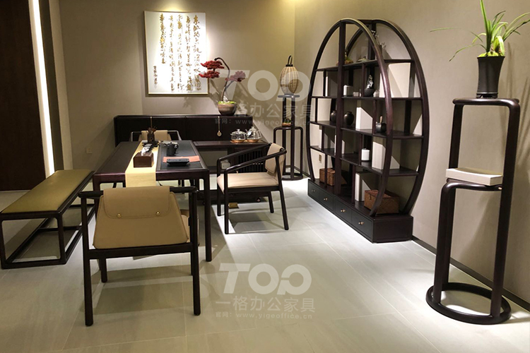 茶台侧面.jpg 茶台侧面.jpg